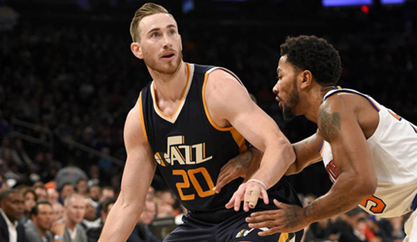 健的发球局 健的发球局