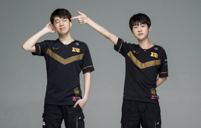 至第二位 至第二位