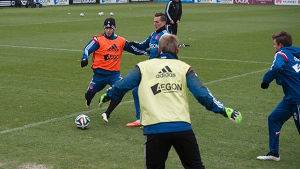 突出的前锋 突出的前锋